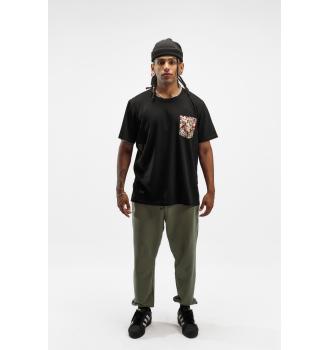 Paint Pocket Tee - Negro